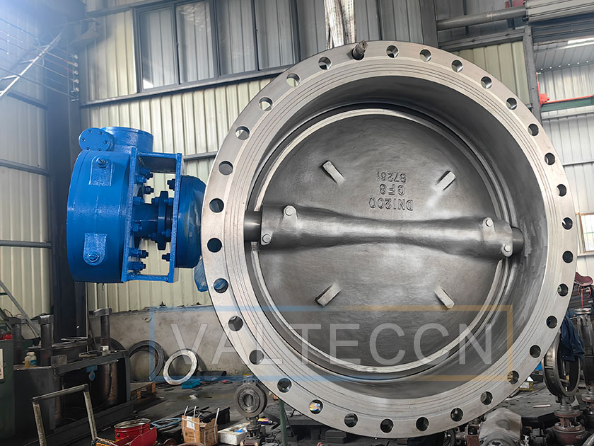 DN1200 Double Offset Butterfly Valve 
